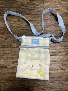 Sanrio lounge fly Cinnamoroll Pastel Blue Gingham Crossbody